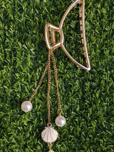 Pearl Hanging Claw Clips