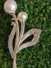 Golden pearl shark metal claw clips.